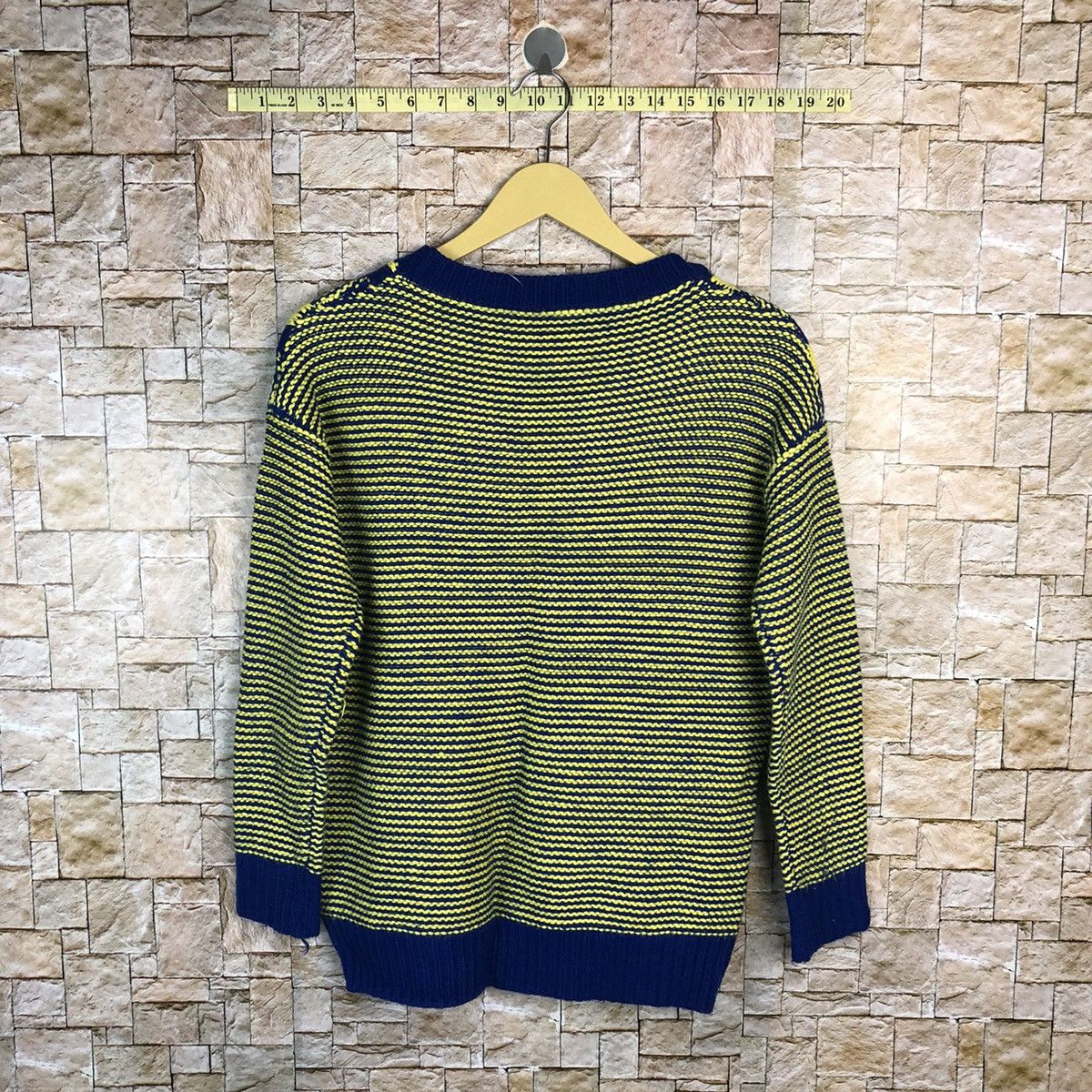 Aran Isles Knitwear Japan Yellow Blue aran isle cable Knitwear #A483 Size US S / EU 44-46 / 1 - 11 Thumbnail