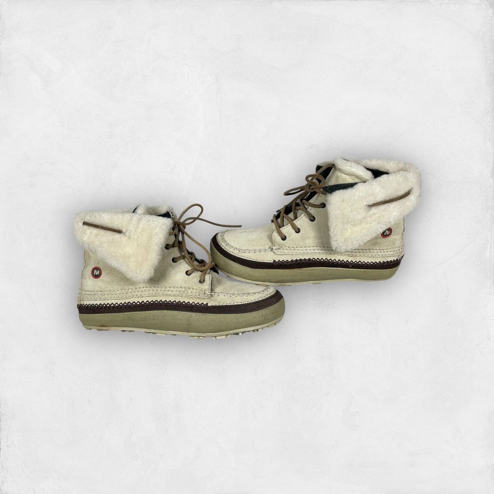 Merrell Merrell Spirit Igloo J20042 Women Beige Suede Ankle Boots 10 Size US 10 / IT 40 - 1 Thumbnail