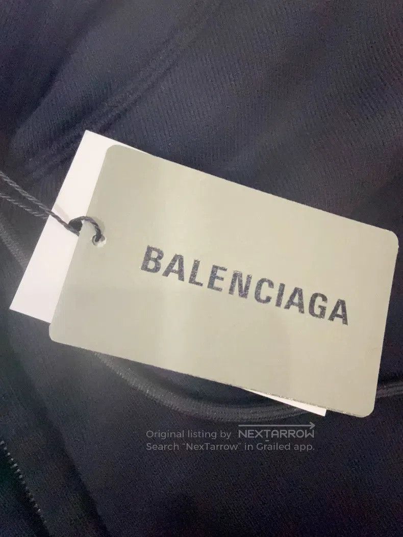 Balenciaga Balenciaga Black Hooded Sweatshirt Size US L / EU 52-54 / 3 - 5 Thumbnail