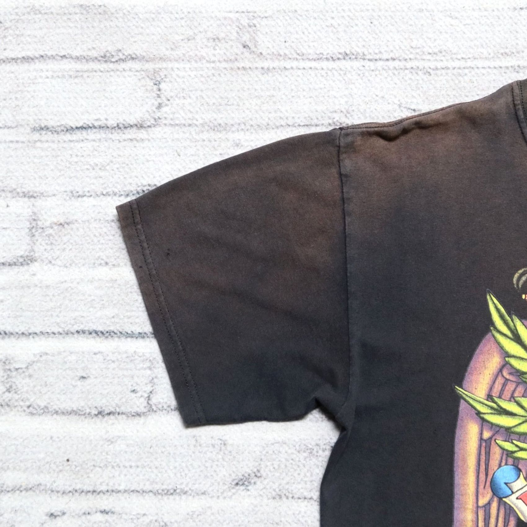 Gildan VINTAGE Kushie Kush Nutrients Shirt Band Tour Tee L Faded Black Mens M Size US L / EU 52-54 / 3 - 4 Thumbnail