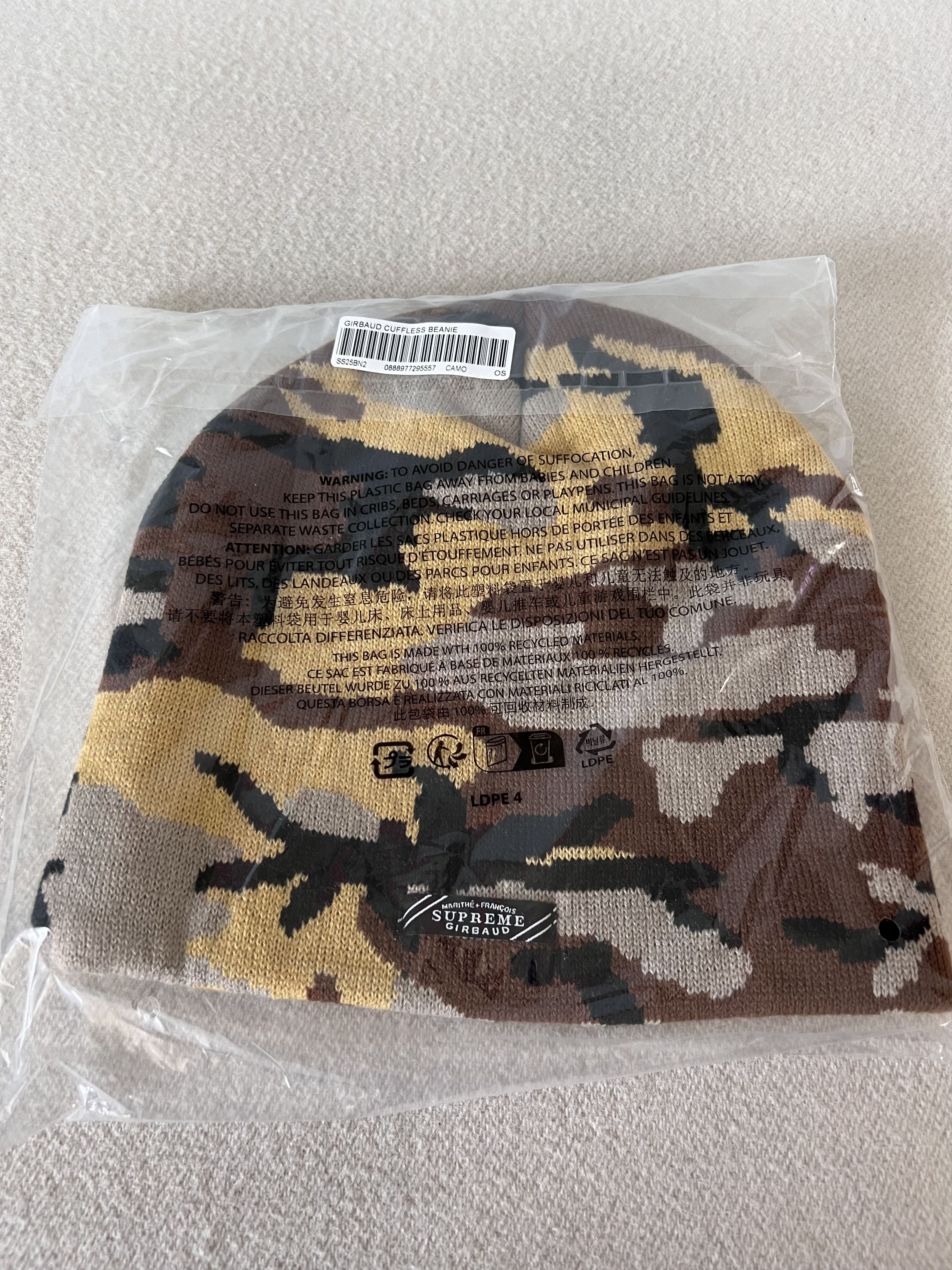 Marithe + Francois Girbaud Supreme Marithe Francois Girbaud Skullcap Beanie in Camo Size ONE SIZE - 2 Thumbnail