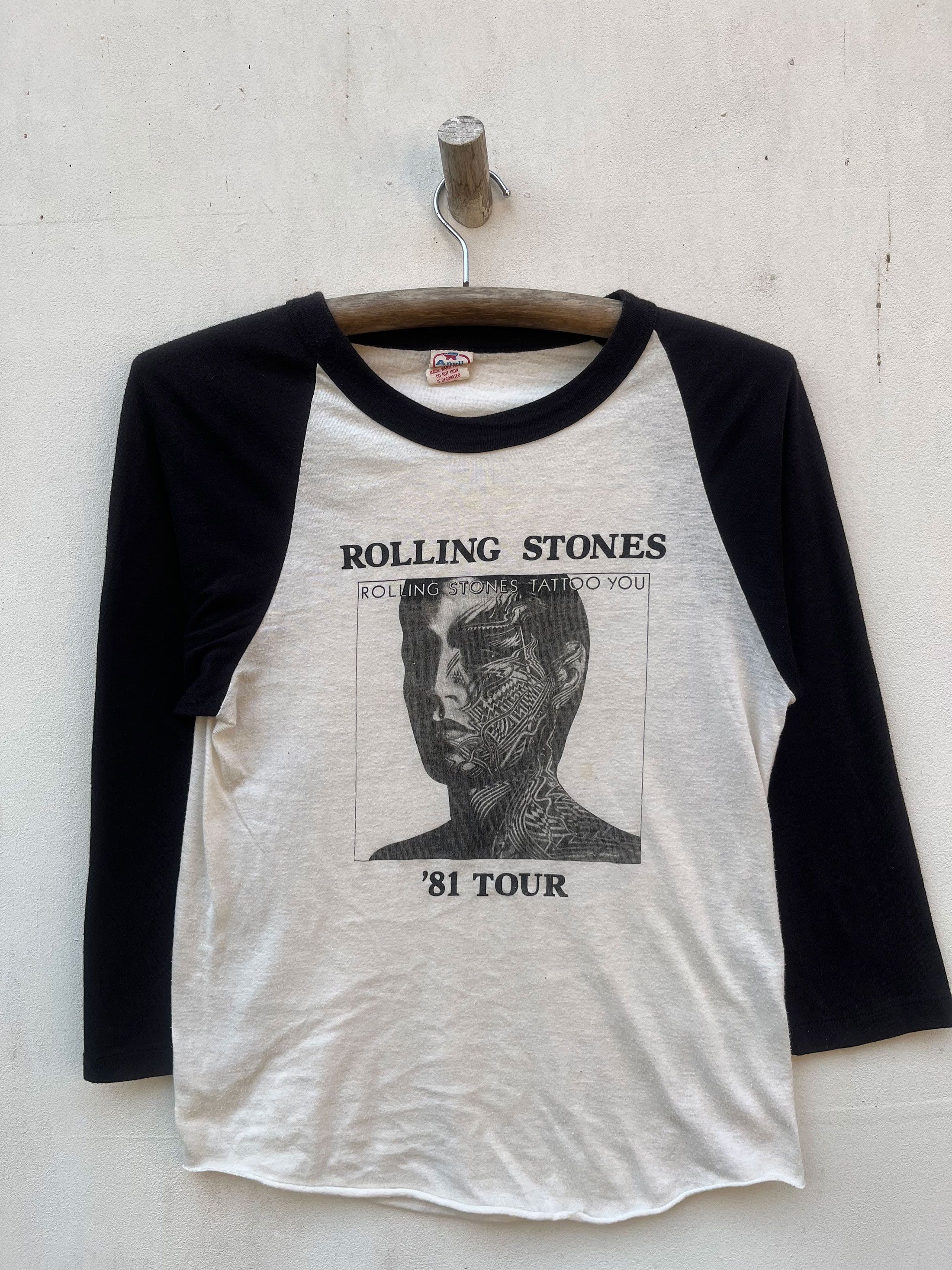Band Tees Vintage Rolling Stones 80s Tour Baseball Raglan Size US M / EU 48-50 / 2 - 1 Thumbnail