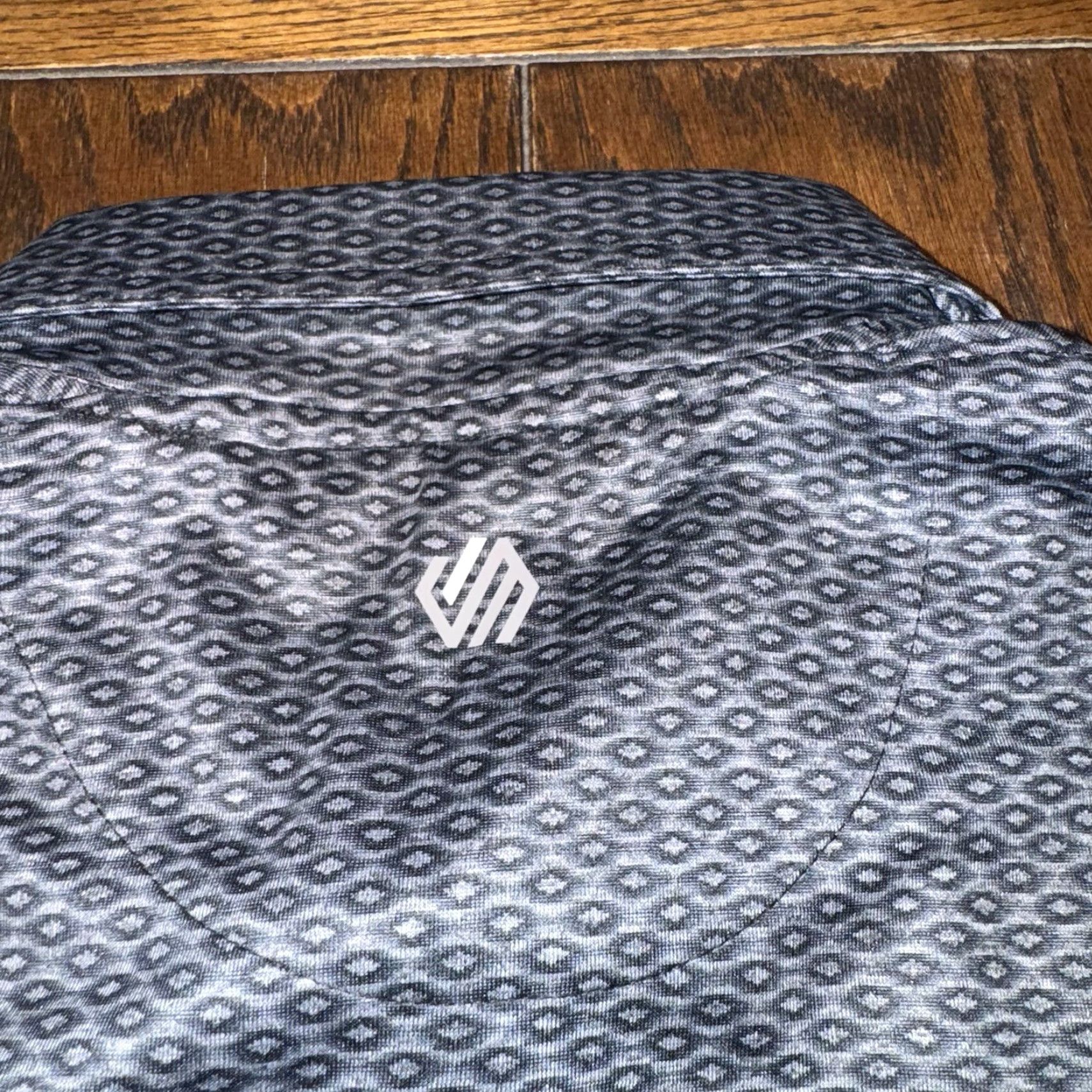 Johnston & Murphy Johnston Murphy XC4 Polo Shirt Men Small Black Silver Geometric Performance Golf Size US S / EU 44-46 / 1 - 4 Thumbnail