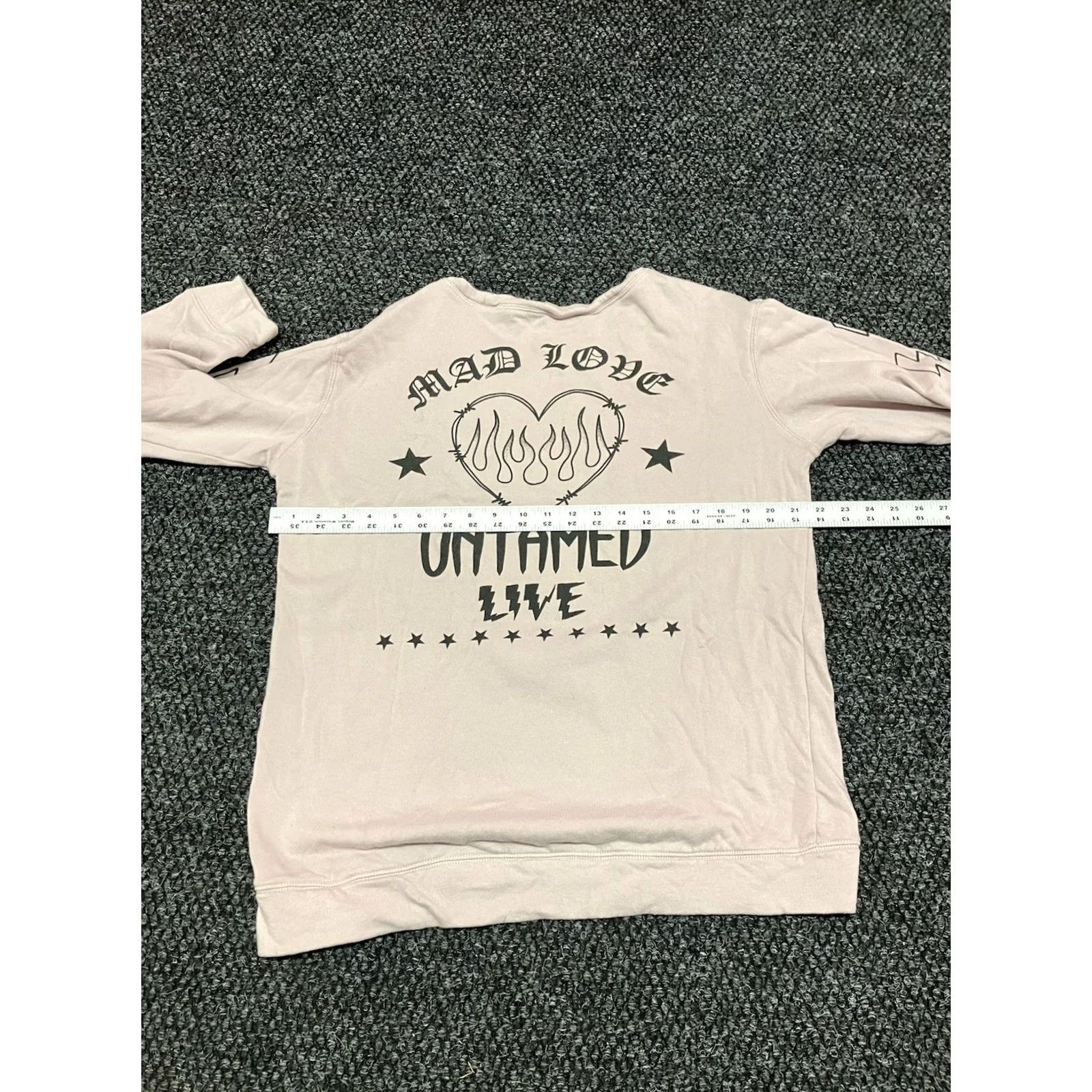Vintage CHASER Sweatshirt Crewneck "Mad Love Untamed Live" Women's Large Pink L/Cotton SOLID/GRAPHIC Size L / US 10 / IT 46 - 5 Thumbnail