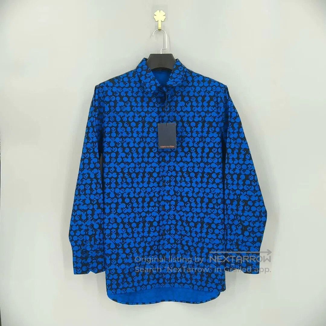 Louis Vuitton louis vuitton logo printed long sleeve shirt. Size US S / EU 44-46 / 1 - 1 Thumbnail