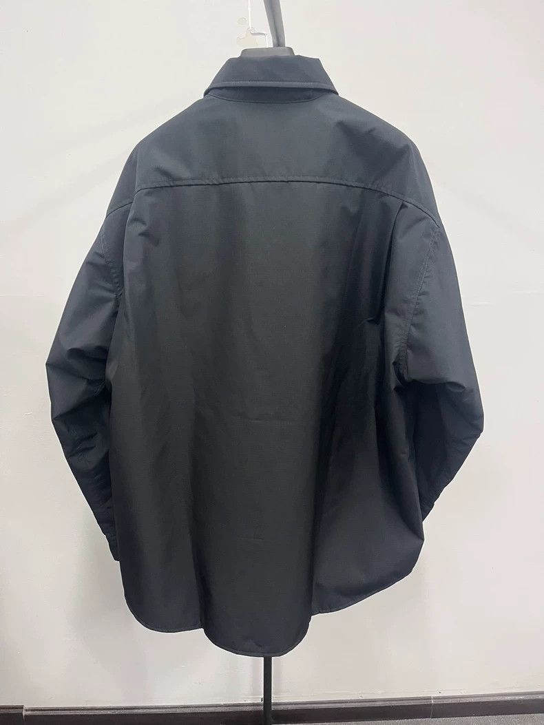 Balenciaga Balenciaga size 46 Ripstop embroidered logo single breasted Size US M / EU 48-50 / 2 - 2 Thumbnail