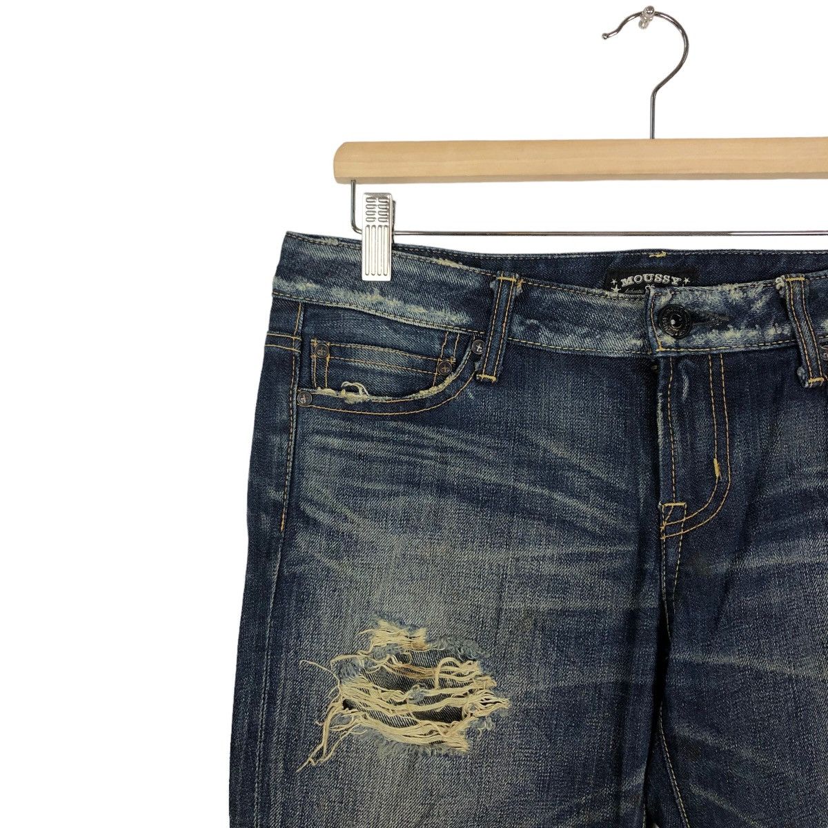 Japanese Brand 🔥90’s VINTAGE BOW CUT DISTRESSED DENIM JEANS MOUSSY JAPAN Size US 30 / EU 46 - 6 Thumbnail