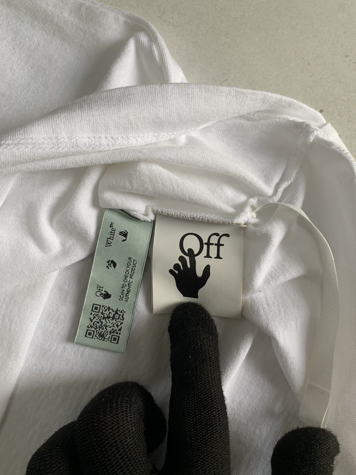 Off-White Off-White White and Red Stencil Arrows Oversized T-Shirt Size US M / EU 48-50 / 2 - 5 Thumbnail