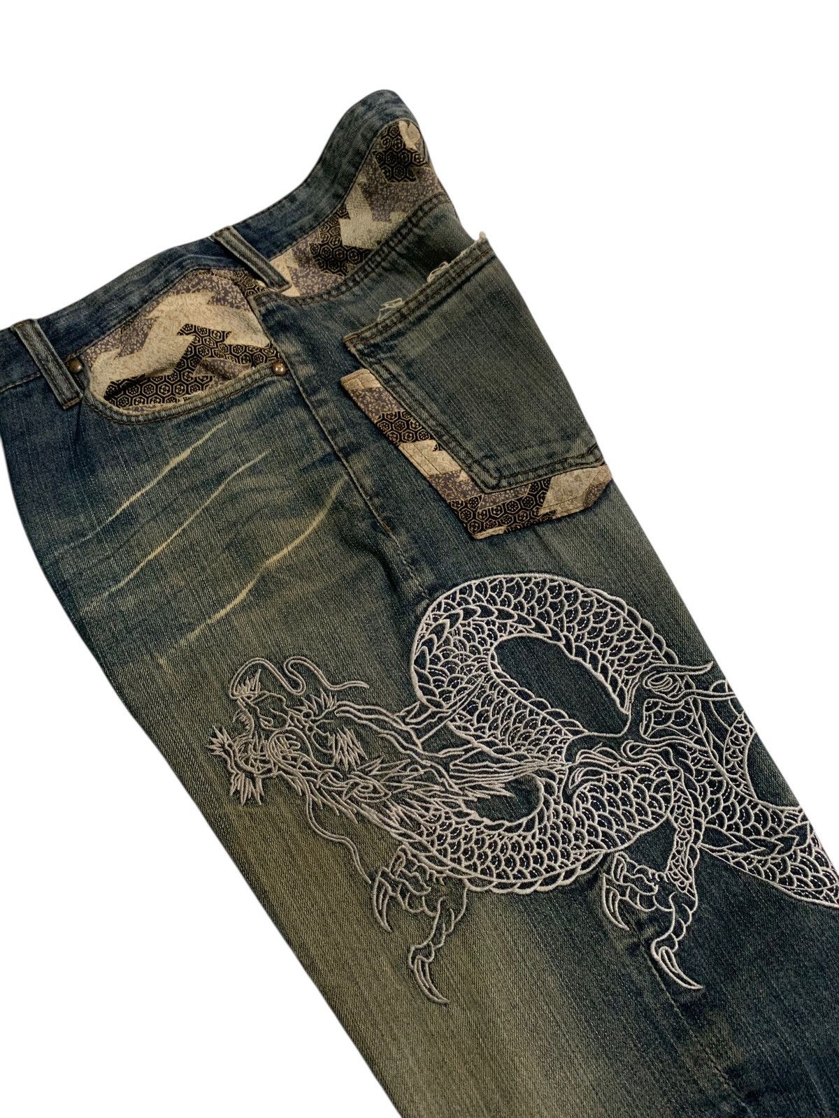 Kapital DRAGON EMBROIDERY INSPIRED BY KARAKURI DISTRESSED DENIM Size US 32 / EU 48 - 5 Thumbnail