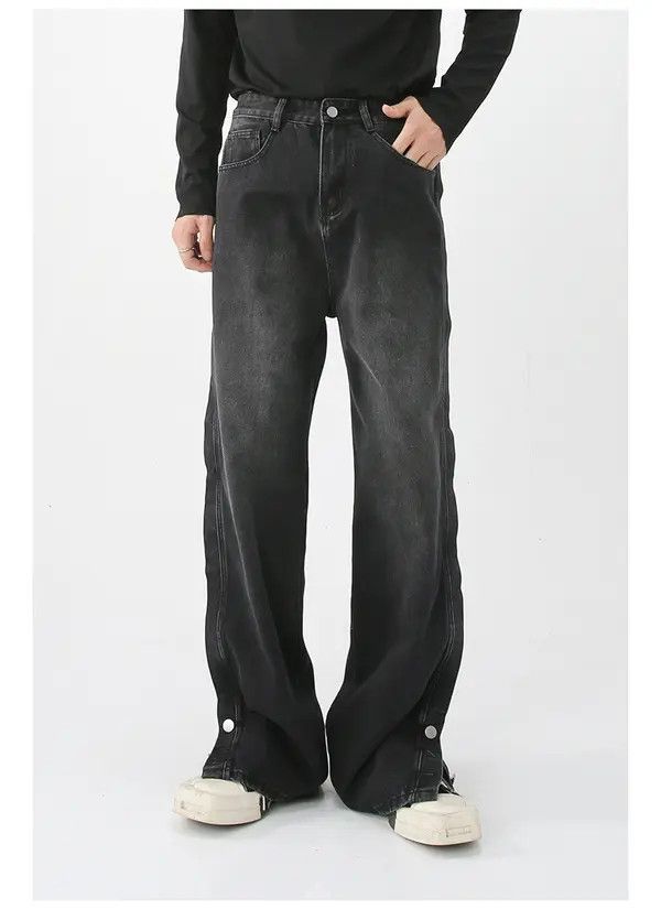 Japanese Brand Personalized button straight loose wide-leg casual jeans Size US 32 / EU 48 - 2 Thumbnail