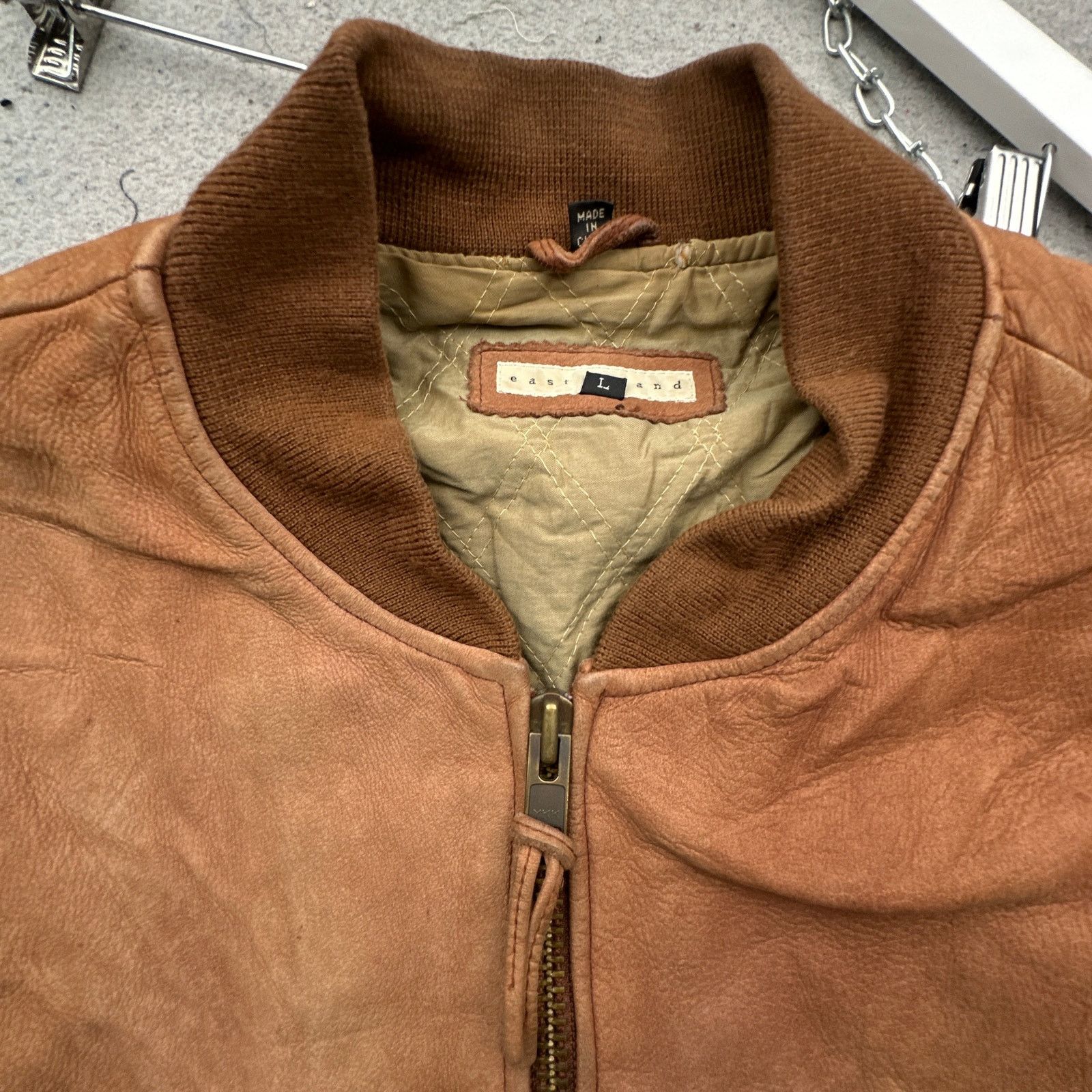 Other Vintage East Island Suede Leather Bomber Jacket Mens Large Size US L / EU 52-54 / 3 - 13 Thumbnail