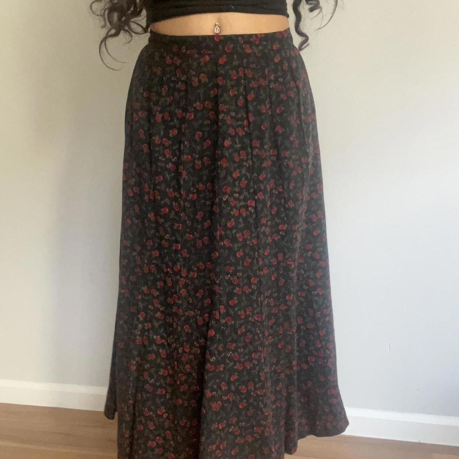 Other Black and red floral midi skirt Size 26" / US 2 / IT 38 - 5 Thumbnail