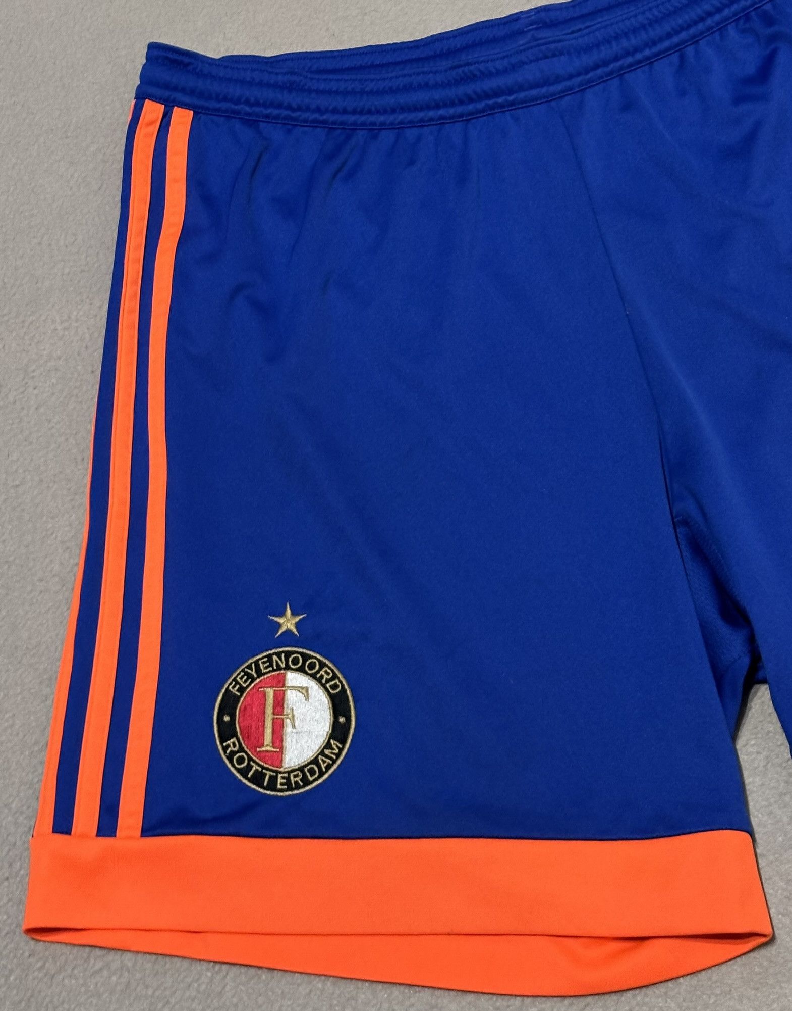 Adidas Feyenoord 2015/2016 Adidas Football Shorts size M Size US 32 / EU 48 - 4 Thumbnail
