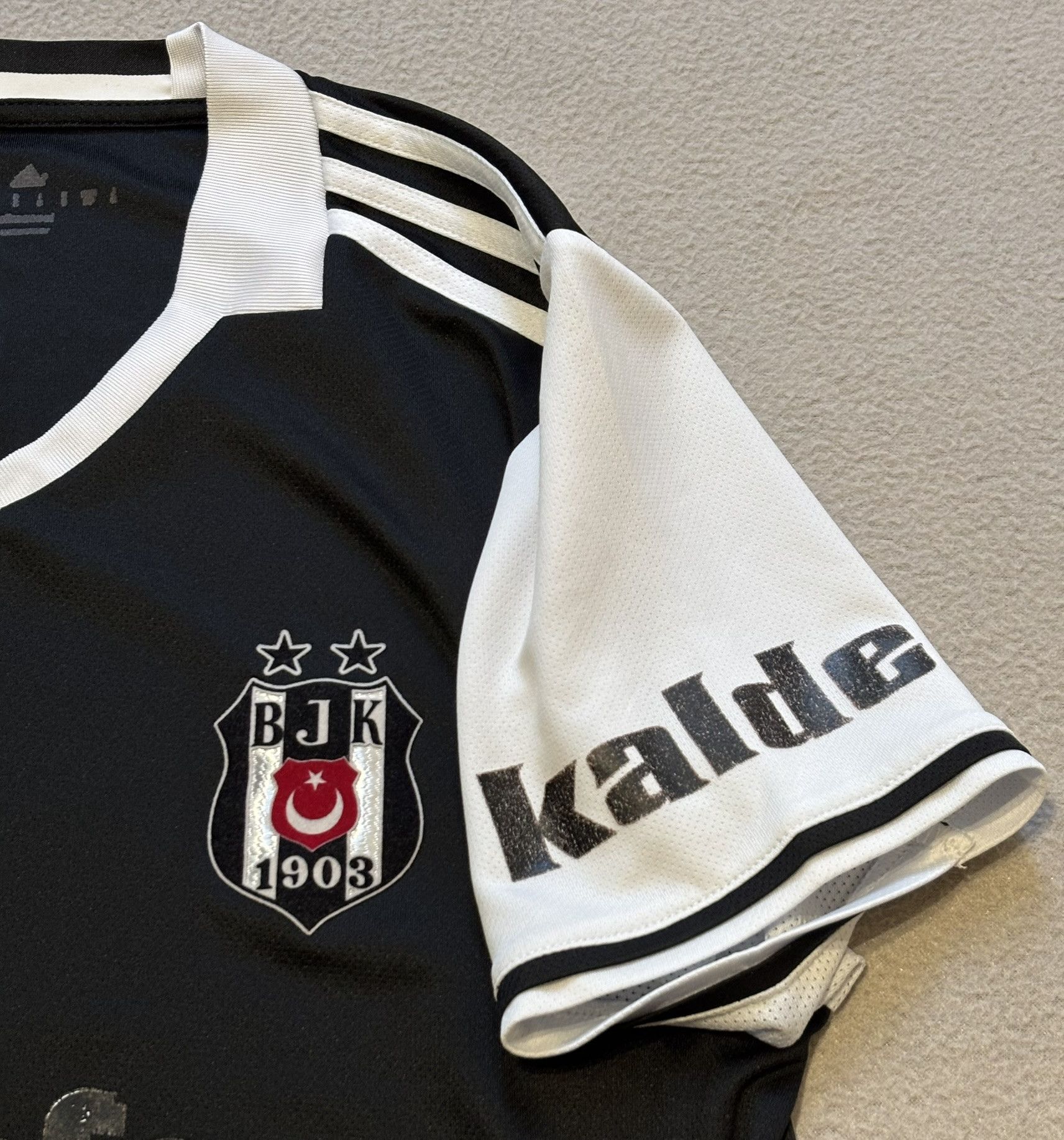 Adidas Besiktas JK 2016/2017 Adidas Football Jersey Size S Size US S / EU 44-46 / 1 - 8 Thumbnail