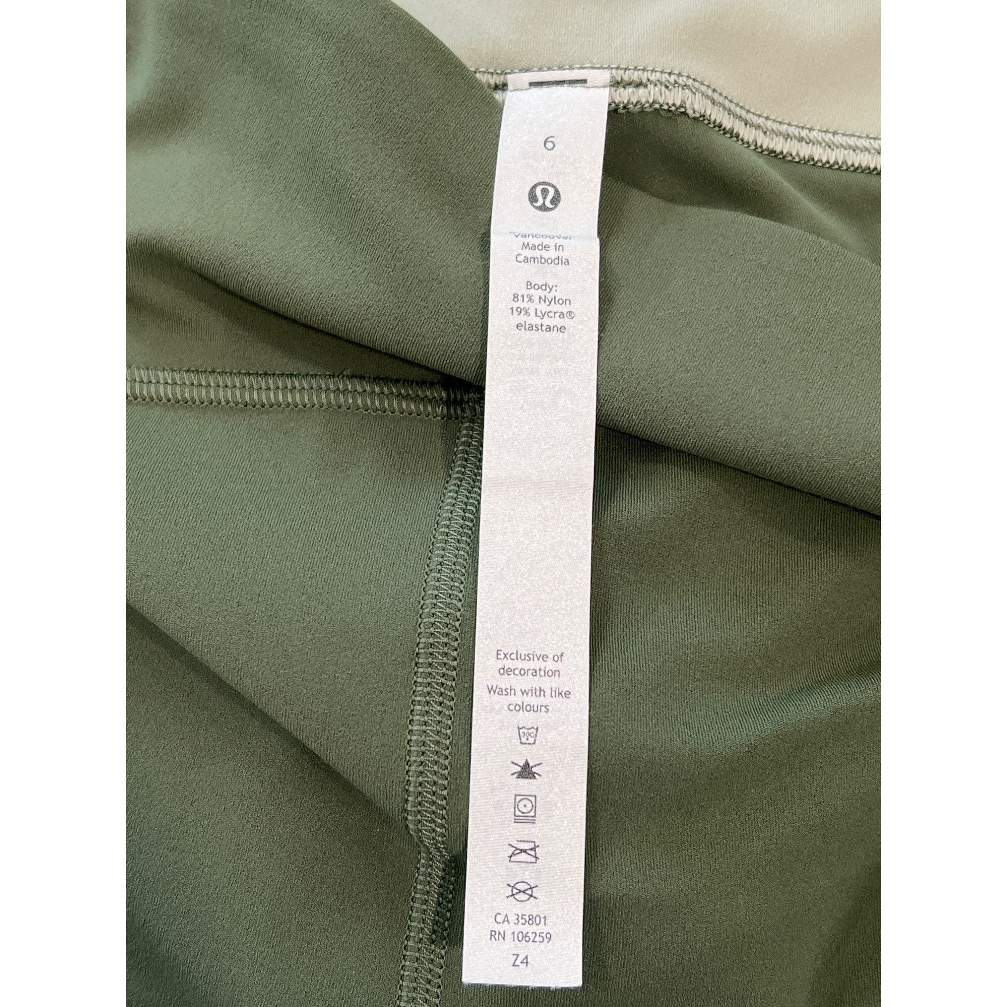 Lululemon Lululemon Nulu Colour Block High-Rise Short 8" Size 6 Green Size 28" / US 6 / IT 42 - 9 Thumbnail
