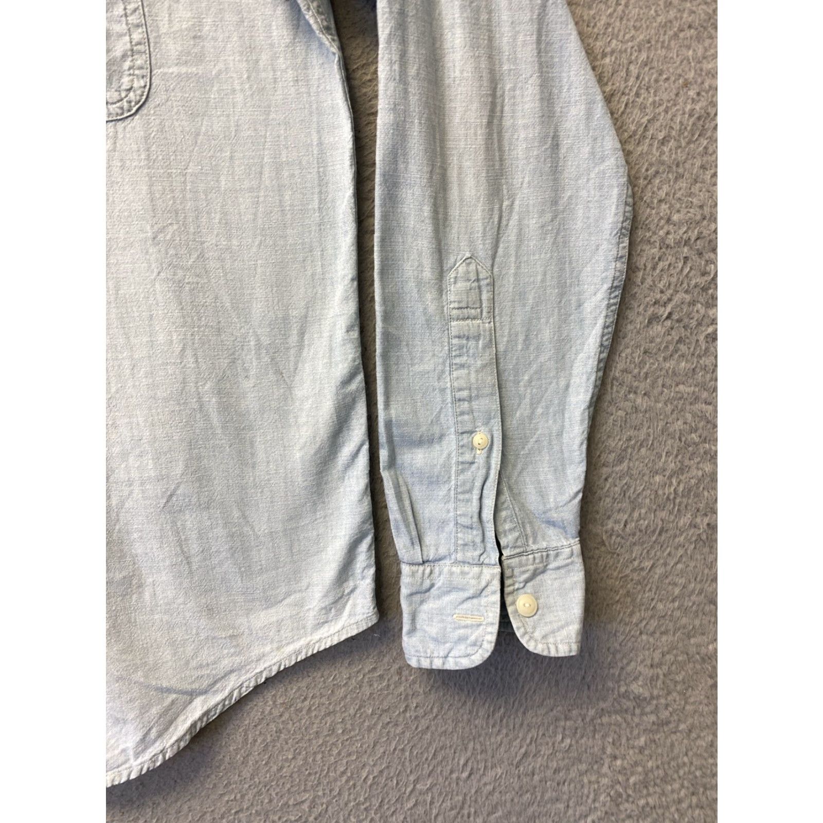 Abercrombie & Fitch VINTAGE Abercrombie & Fitch Denim Shirt Men Adult Medium Light Blue Casual Button-Up Long Sleeve Size US M / EU 48-50 / 2 - 4 Thumbnail