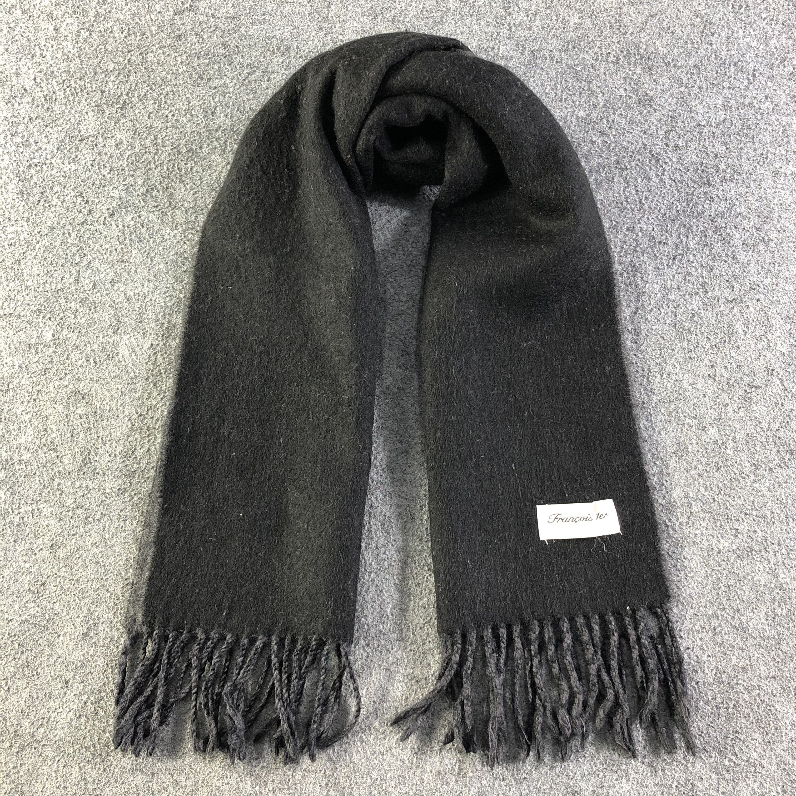 Pierre Balmain Pierre Balmain Scarf / Muffler / Neckwear P537 Size ONE SIZE - 1 Thumbnail