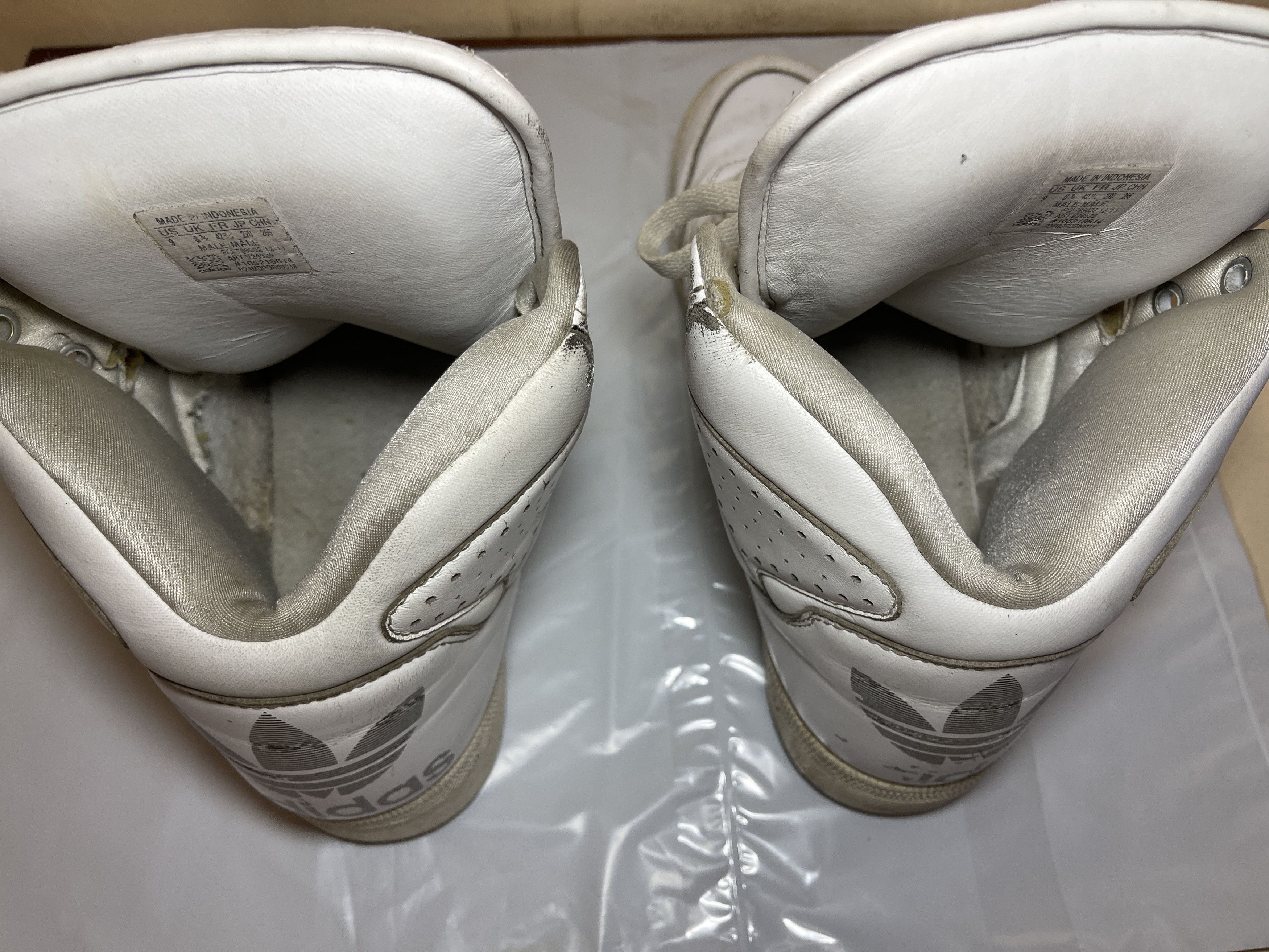 Adidas × Jeremy Scott Adidas sneakers, Jeremy Scott Instinct, Hi Top shoes, V24529 Size US 9 / EU 42 - 5 Thumbnail