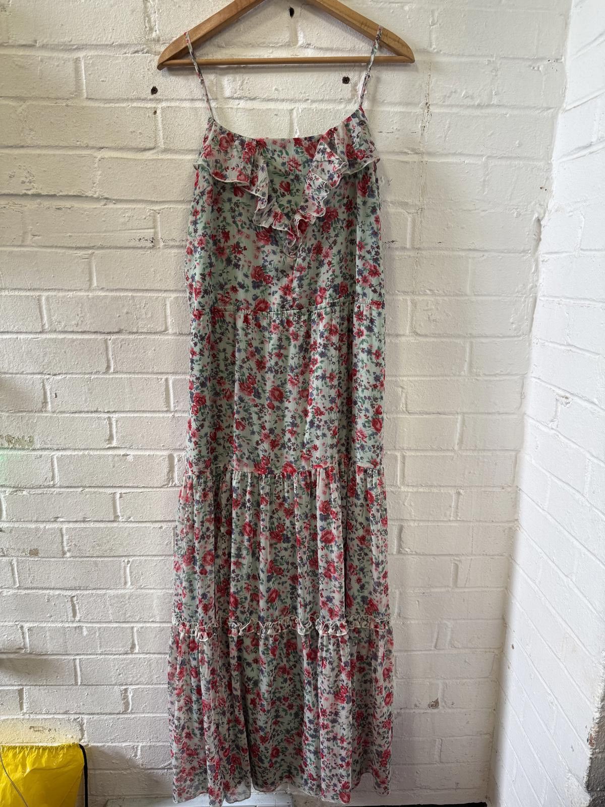 Designer Floral Maxi Dress with Ruffle Detail Size M / US 6-8 / IT 42-44 - 2 Thumbnail