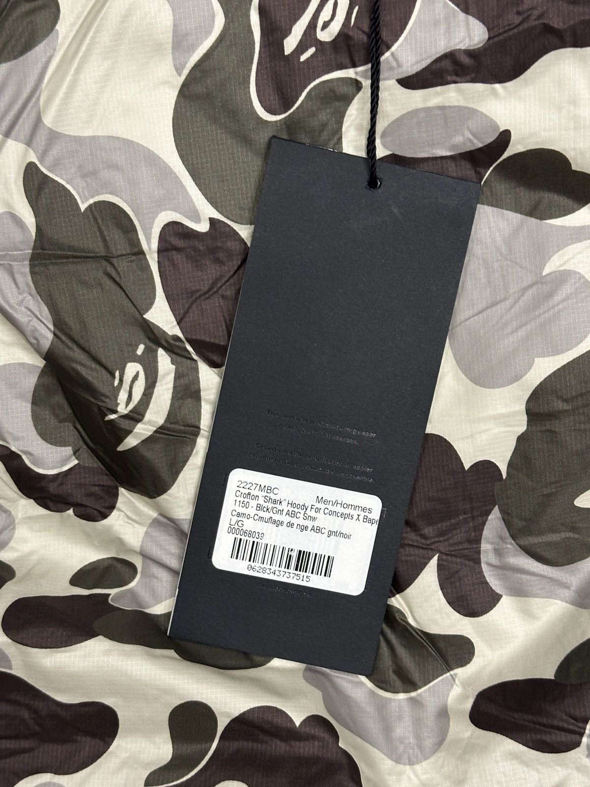 Canada Goose Bape x Canada Goose x CNCPT Size US L / EU 52-54 / 3 - 9 Thumbnail