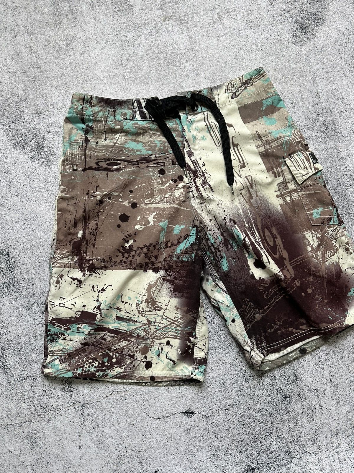 Oakley Vintage Oakley Y2K Shorts 34 Size Fit Size US 34 / EU 50 - 4 Thumbnail