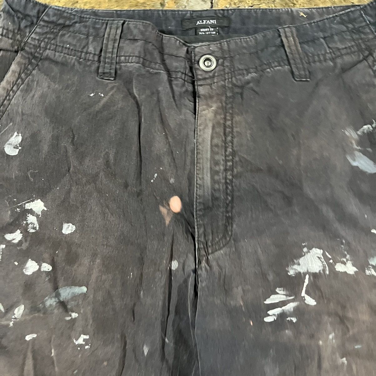 Japanese Brand × Vintage Crazy Paint Splatter Thrashed Workwear Skater Cargo Shorts Size US 32 / EU 48 - 11 Thumbnail