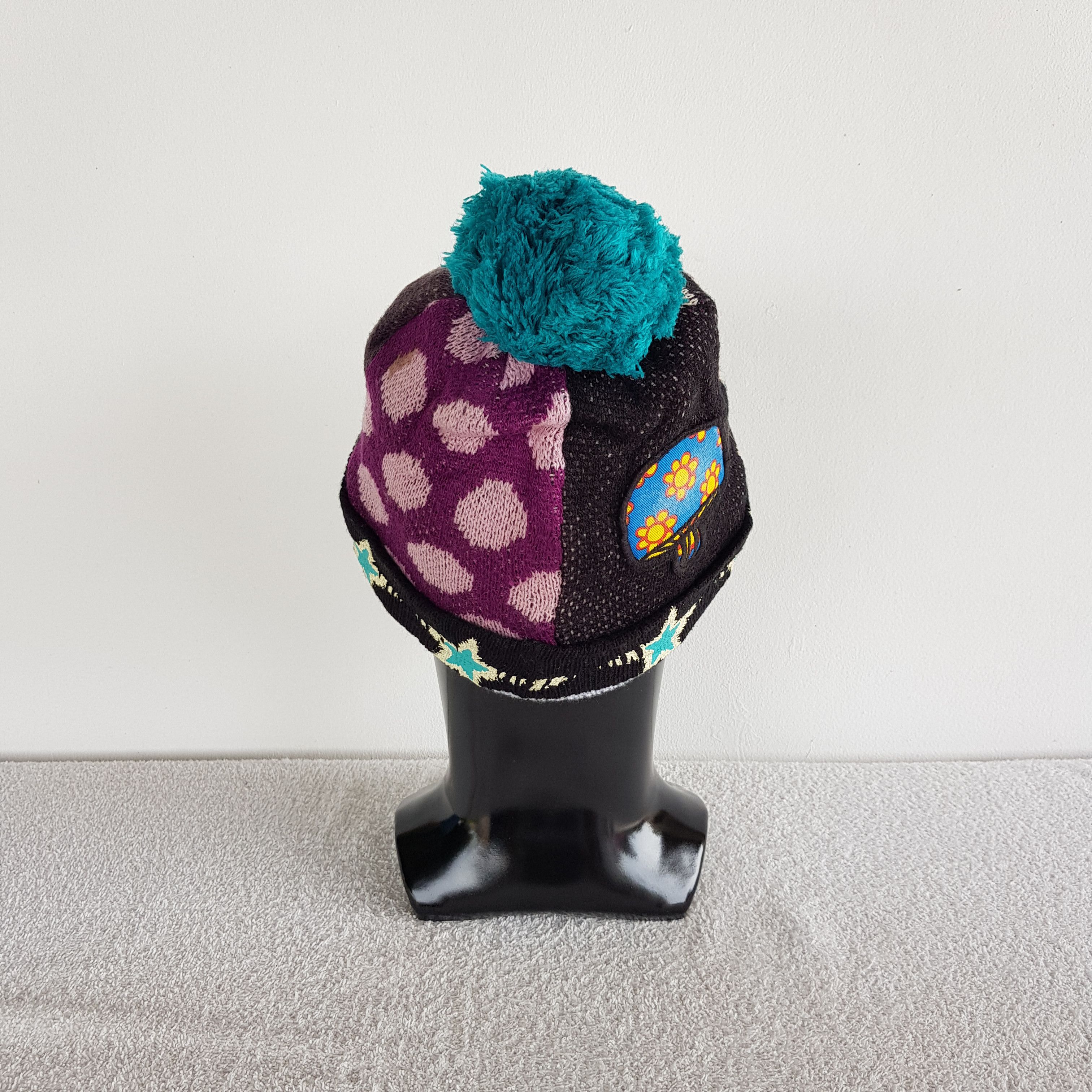 Grand Slam Vintage Woodstock Beanie Doubleside Pom Pom Snow Cap Hats. Size ONE SIZE - 4 Thumbnail