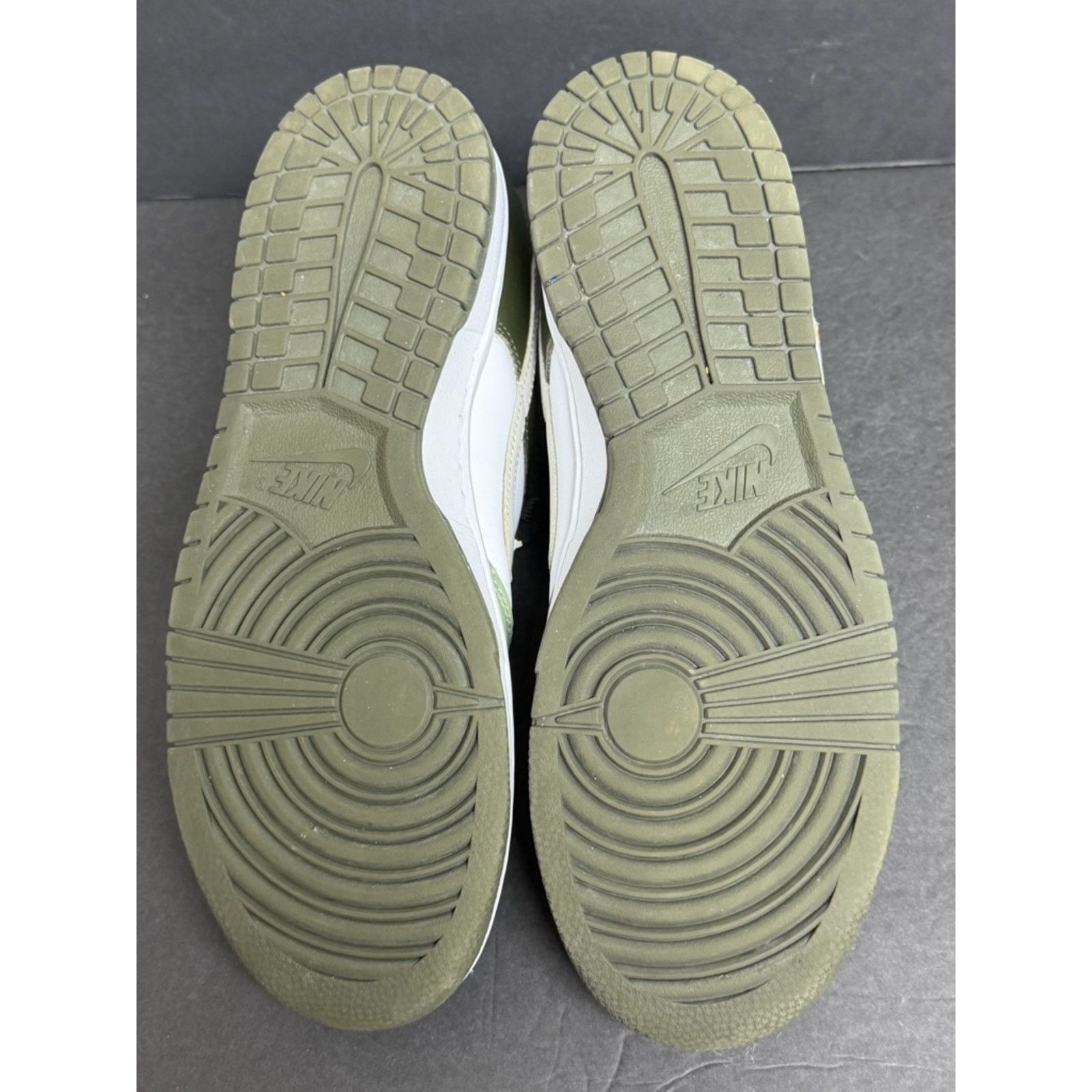 Nike Men’s Size 9.5 Nike Dunk Low Oil Green Cargo Khaki White Size US 9.5 / EU 42-43 - 8 Thumbnail