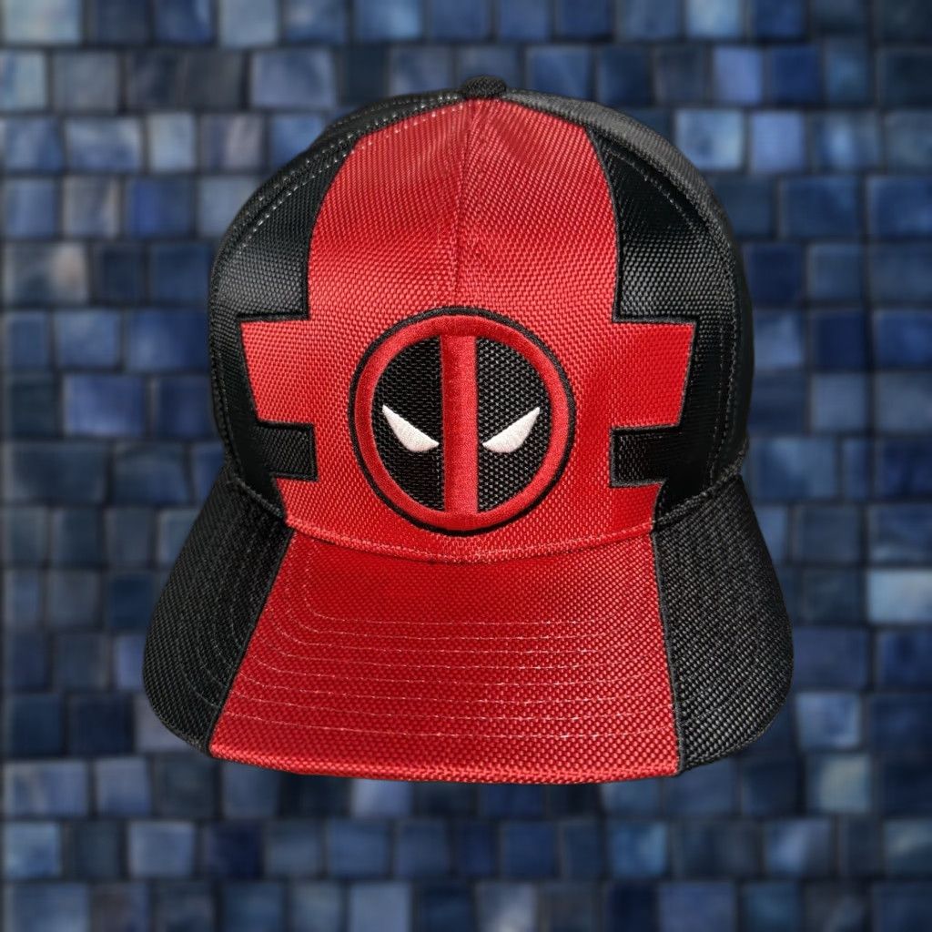 Vintage VINTAGE Marvel Deadpool SnapBack Hat Black Red Superhero Movie Promo Cap Big Logo Patch Size ONE SIZE - 1 Thumbnail
