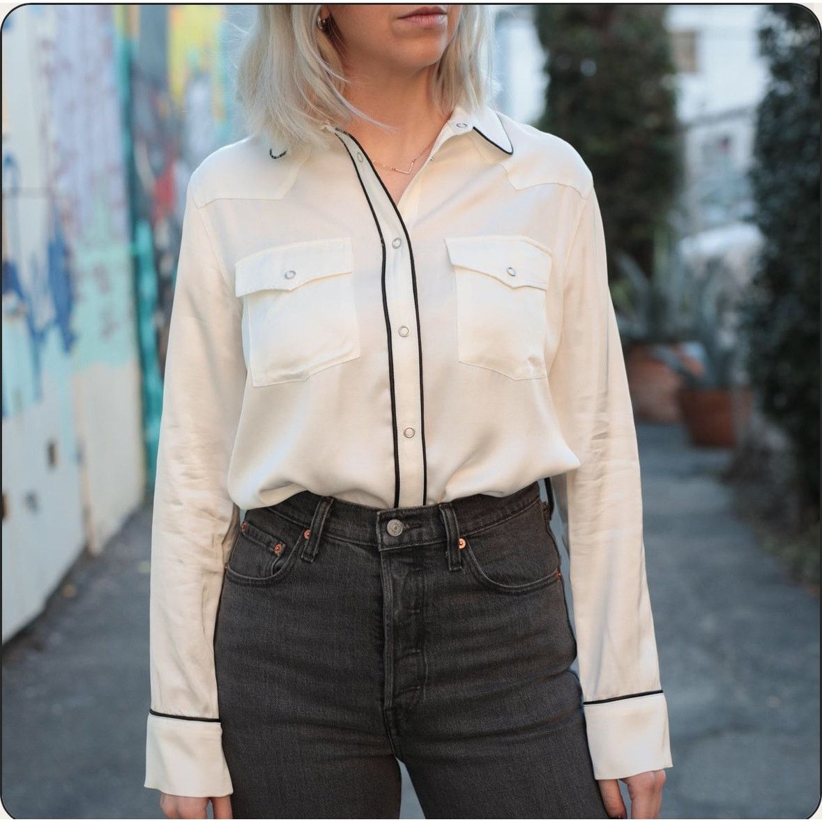 Levi's Made & Crafted Levi's Made & Crafted Womens Snap Western Shirt S Cream Size S / US 4 / IT 40 - 1 Thumbnail