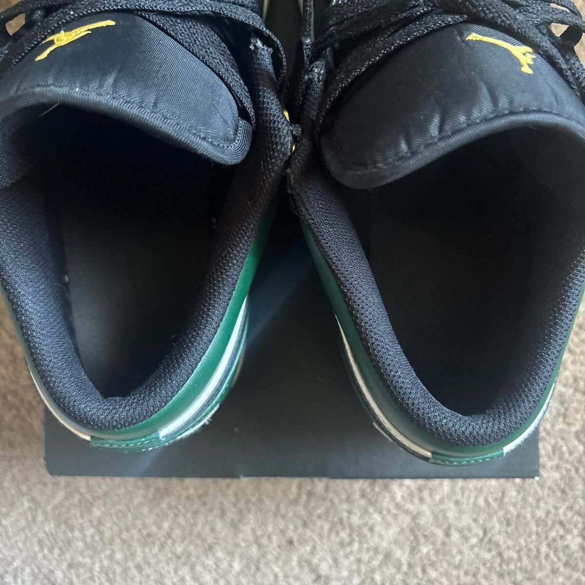 Nike Jordan 1 Low Green Toe Size US 11.5 / EU 44-45 - 7 Thumbnail