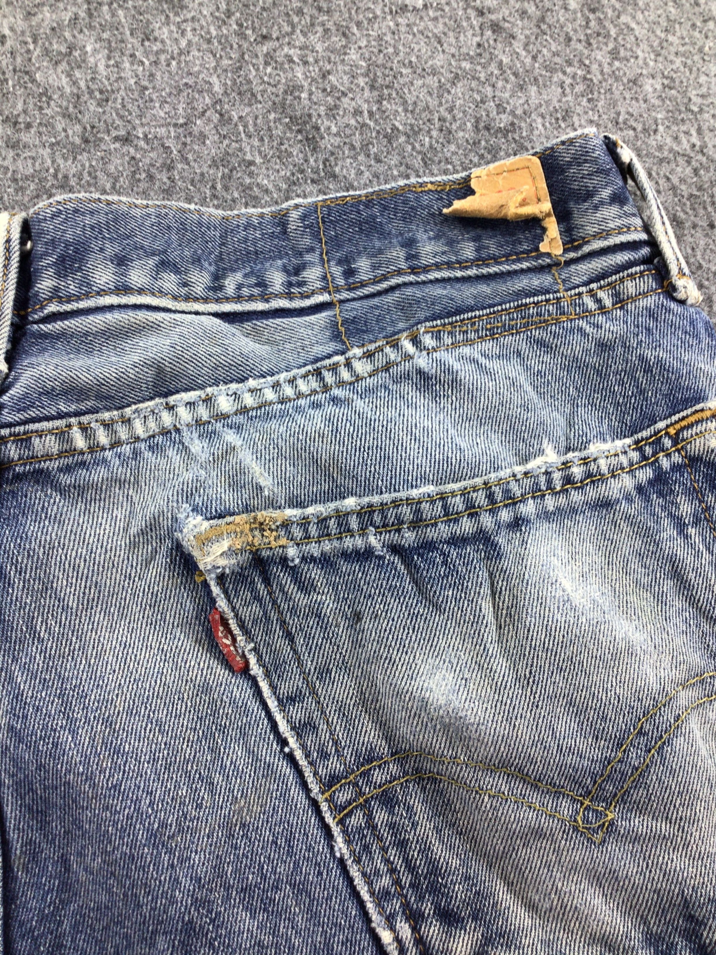 Levi's Distress Vintage Levis 505 Jeans Faded Blue Denim -J512 Size US 33 - 5 Thumbnail