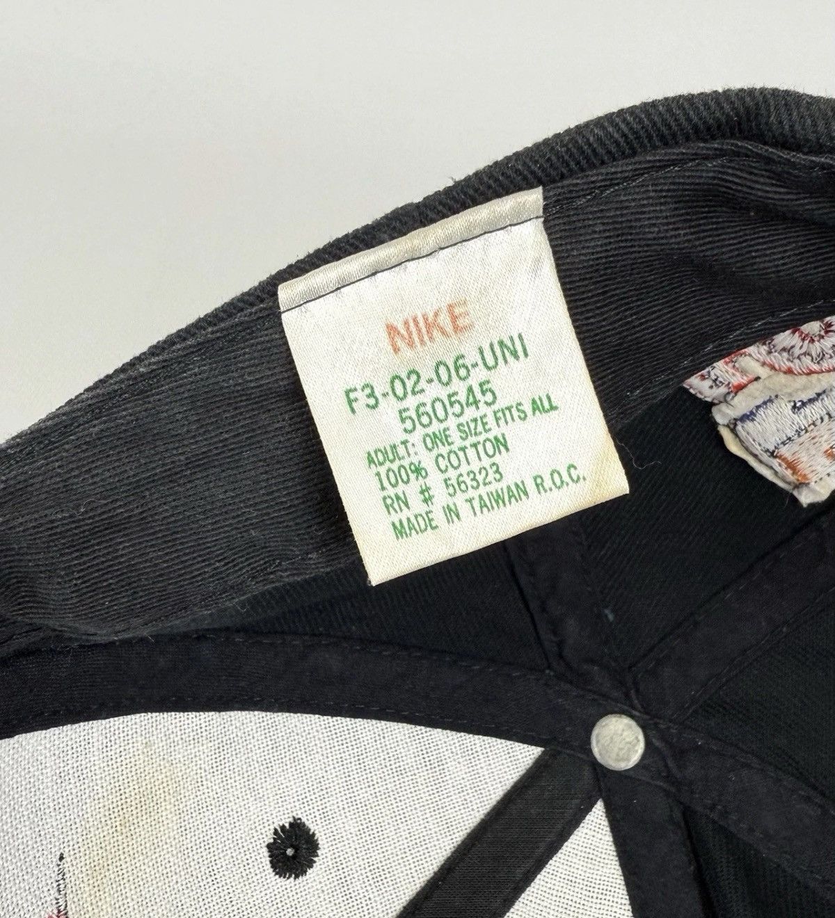 Nike Vintage Nike Urban Jungle Just Do It Spike Lee SnapBack Cap Size ONE SIZE - 9 Thumbnail