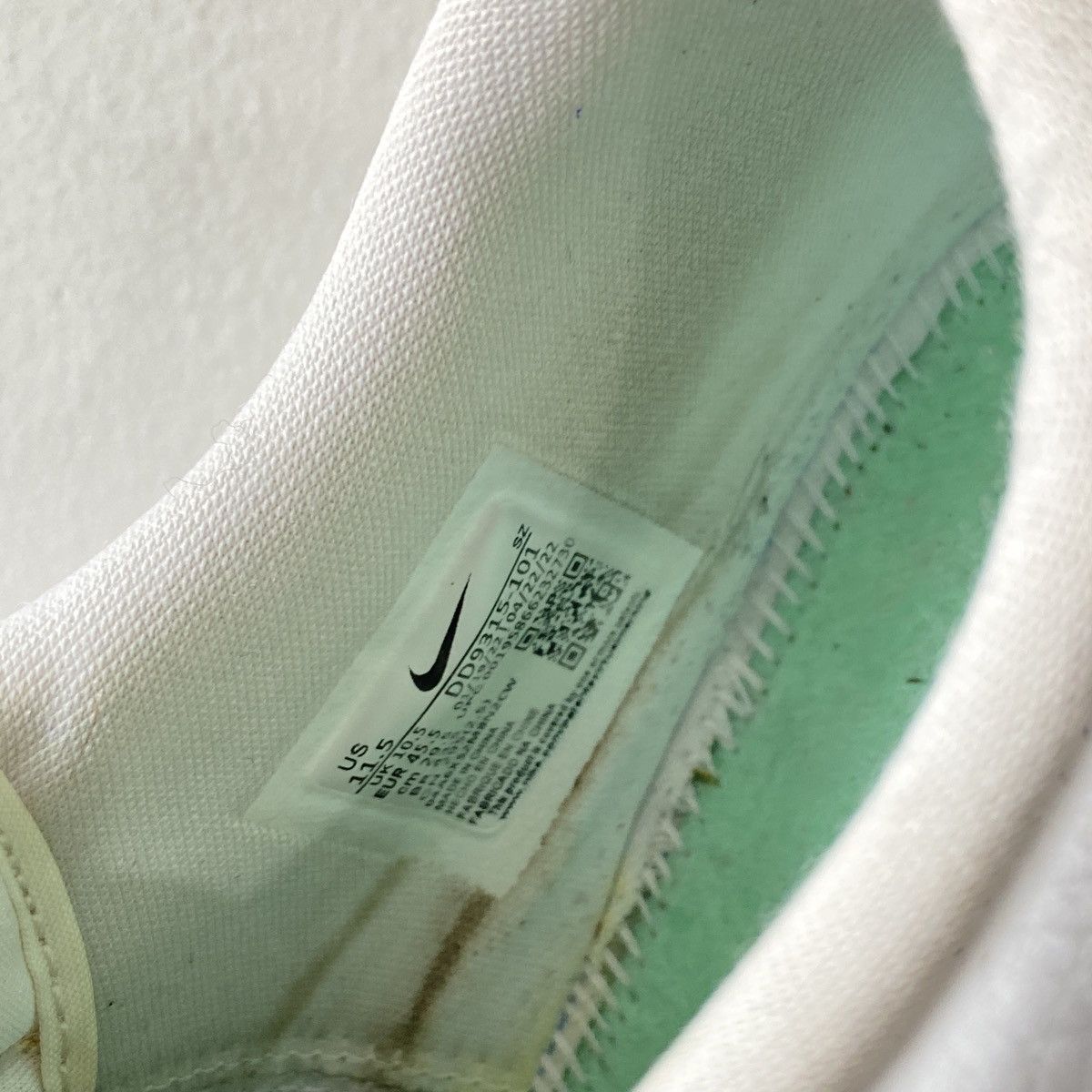 Jordan Brand Jordan 1 Retro Low Golf Triple White Size US 11.5 / EU 44-45 - 14 Thumbnail