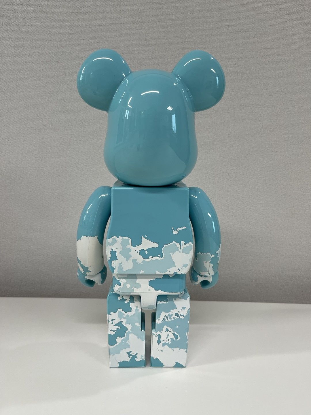 BMW × Medicom Toy BMW x BE@RBRICK BMW Studio One 400% Super Very Rare Size ONE SIZE - 3 Thumbnail