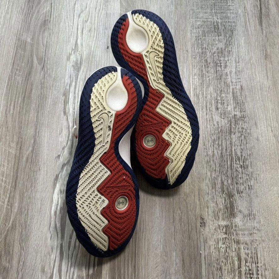 Nike NIKE • Kyrie Flytrap "2018 USA" (10M) Size US 10 / EU 43 - 6 Thumbnail