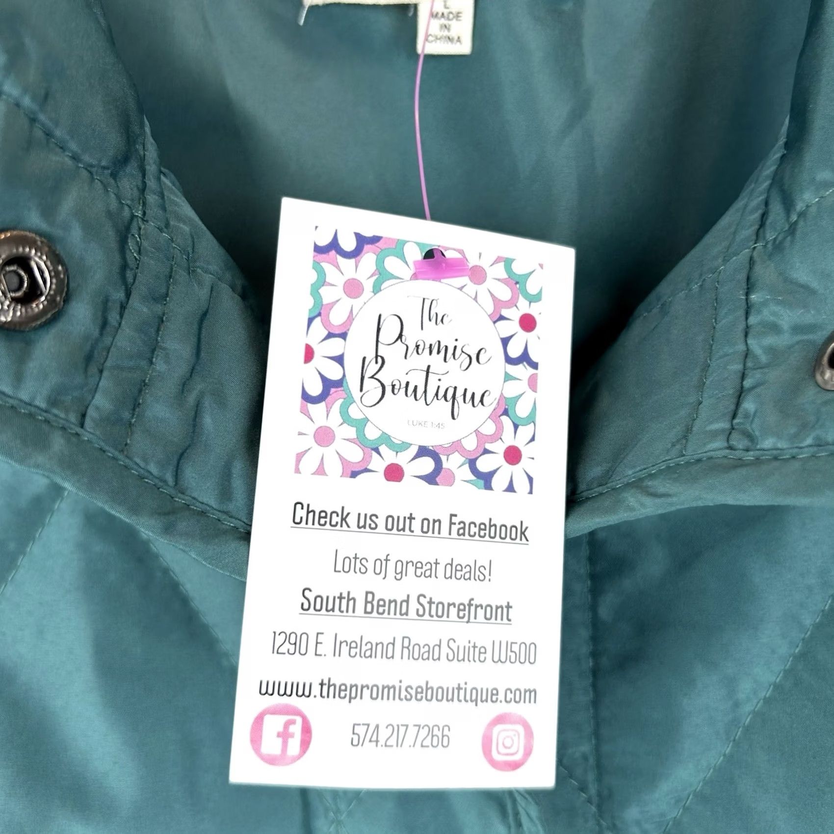 Vintage Haptics Puffer Vest Womens L Green Quilted Snap Front Casual Vest Size L / US 10 / IT 46 - 4 Thumbnail