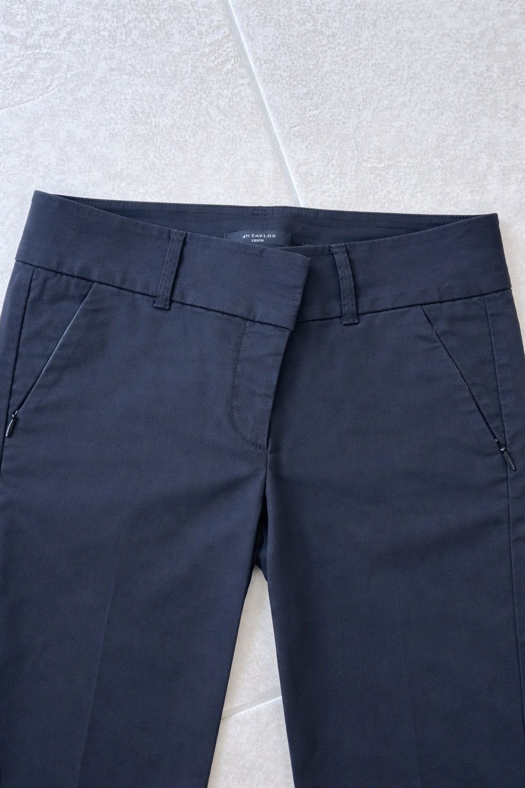 Ann Taylor Ann Taylor petite corp black work pants Size 26" / US 2 / IT 38 - 3 Thumbnail