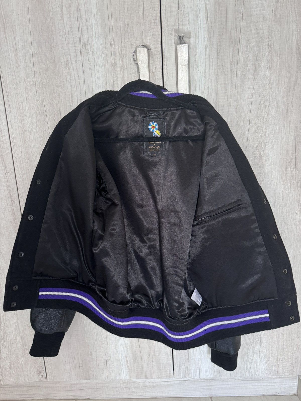 October's Very Own × Takashi Murakami Ovo x Murakami Varsity Black Size US L / EU 52-54 / 3 - 3 Thumbnail