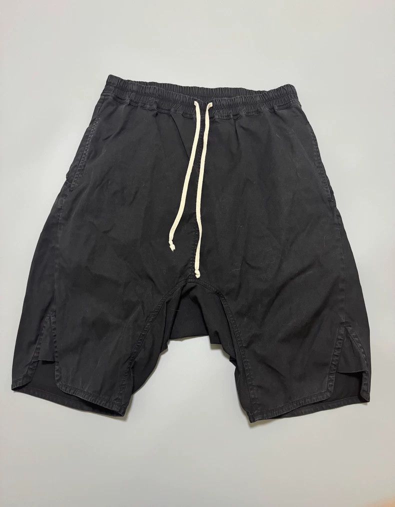 Rick Owens Rick owens Mainline hem split drawstring shorts 2506-Nextar Size US 40 / EU 56 - 1 Thumbnail