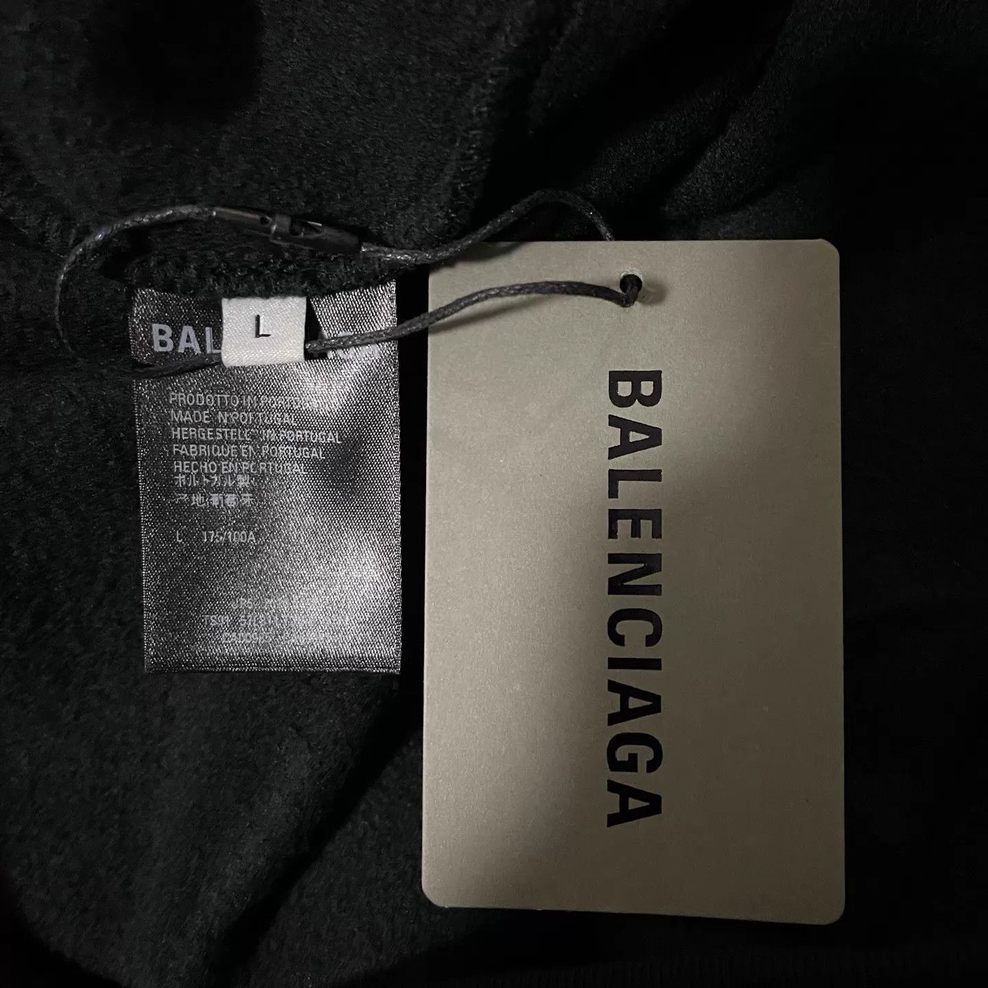 Balenciaga Balenciaga 7-Lingual Multicolor Letter Hoodie L Size L / US 10 / IT 46 - 4 Thumbnail