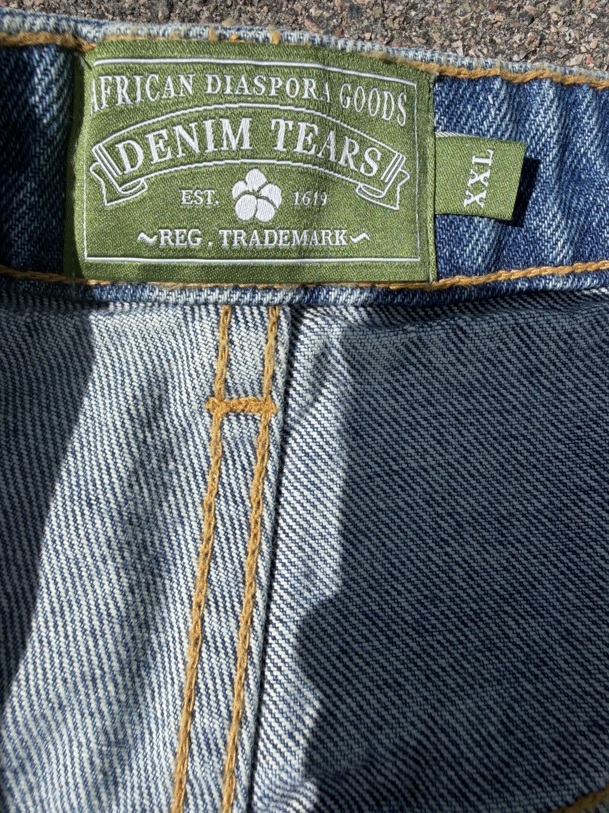 DENIM TEARS Denim Tears Laser Wreath Denim Shorts Size US 38 / EU 54 - 3 Thumbnail