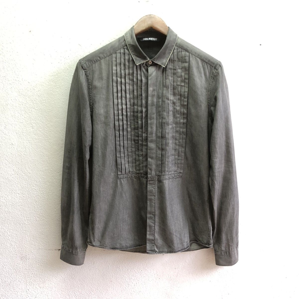 Neil Barrett distressed style NEIL BARRETT button up shirt Size US S / EU 44-46 / 1 - 1 Thumbnail
