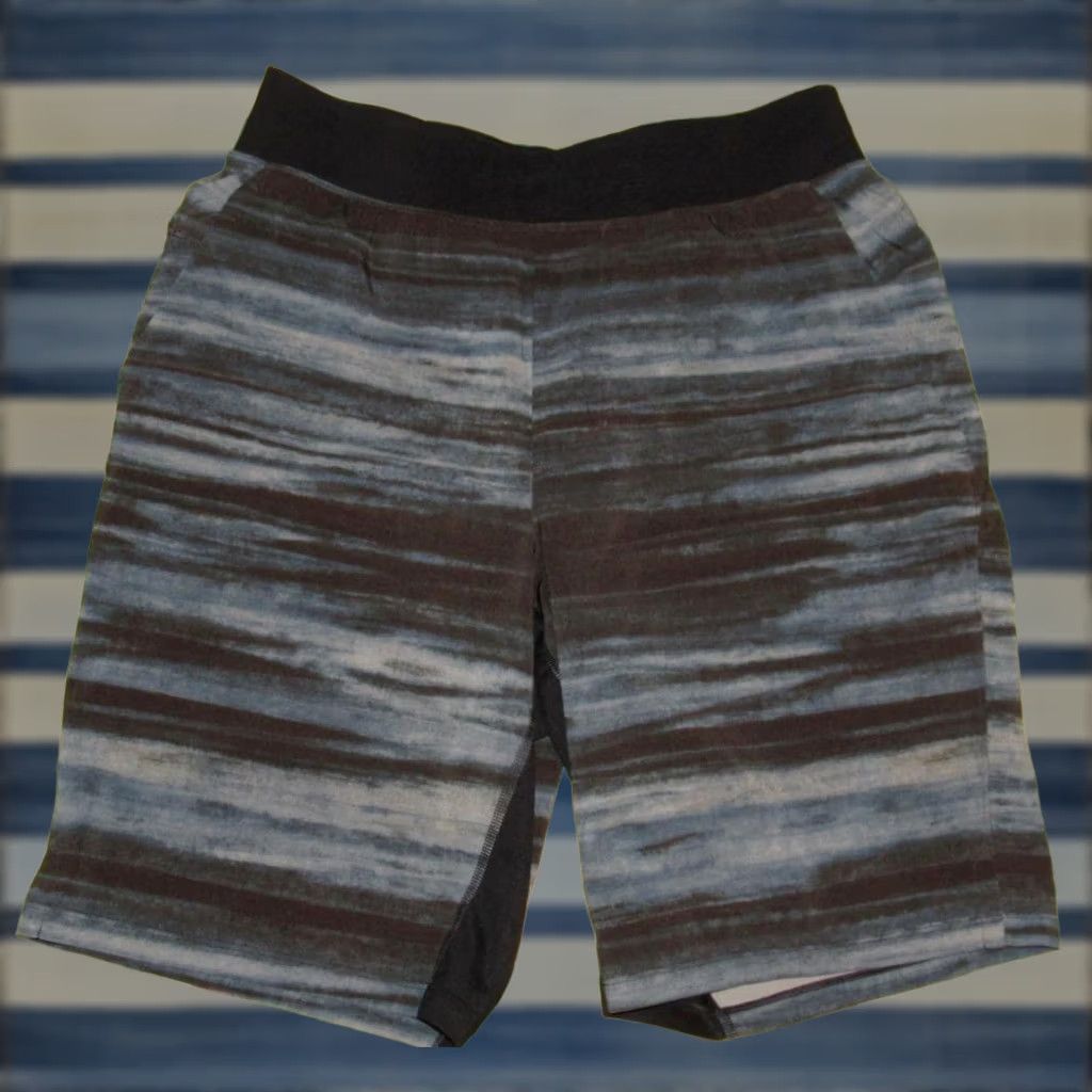 Lululemon LULULEMON Black 9" Unlined T.H.E. Shorts Small Womens Shirt Size 28" / US 6 / IT 42 - 1 Thumbnail