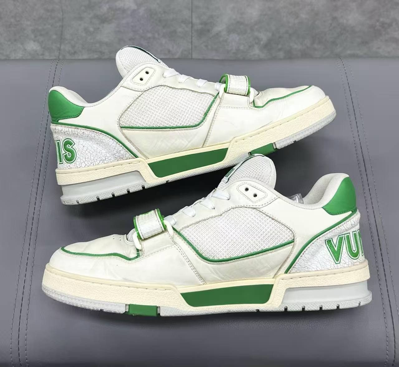 Louis Vuitton Louis Vuitton Training Green Lowtop Sneakers 9 Men Size US 9 / EU 42 - 7 Thumbnail
