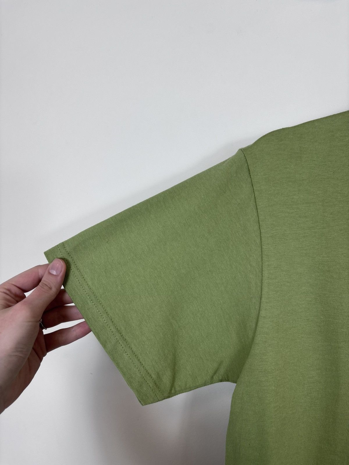 Supreme Supreme Futura Box Logo Moss Green Men’s T-Shirt Tee Size US S / EU 44-46 / 1 - 8 Thumbnail