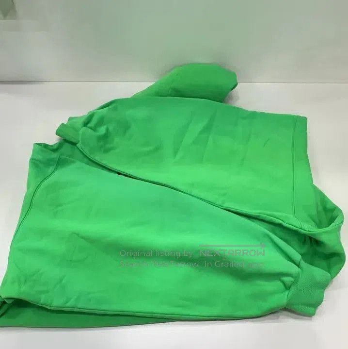 Balenciaga Balenciaga Logo Print Hooded Sweatshirt in Green. Size US M / EU 48-50 / 2 - 3 Thumbnail