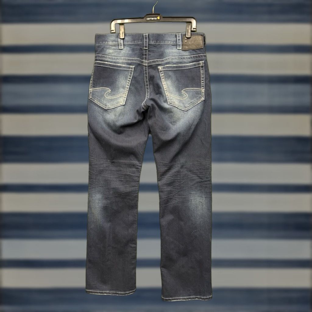 Silver Jeans Co. VINTAGE Silver Jeans Gordie Buckle Buckle Bke Relaxed Straight Jeans 33x34 Dark Blue 90s Grunge Mens Size US 33 - 1 Thumbnail