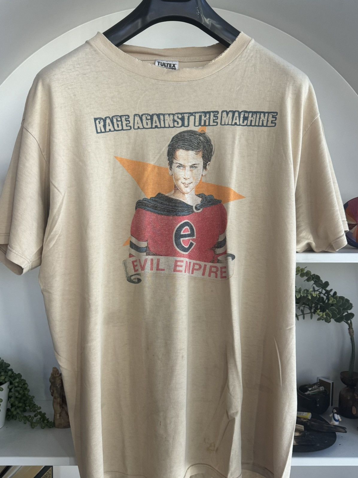 Vintage Rage against the machine. RATM. Evil empire. XL 25/30 Size US XL / EU 56 / 4 - 1 Thumbnail