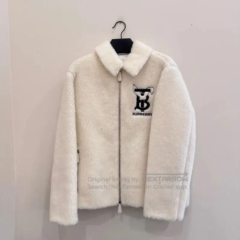 Burberry Burberry Women's White Wool Cardigan. Size S / US 4 / IT 40 - 2 Thumbnail